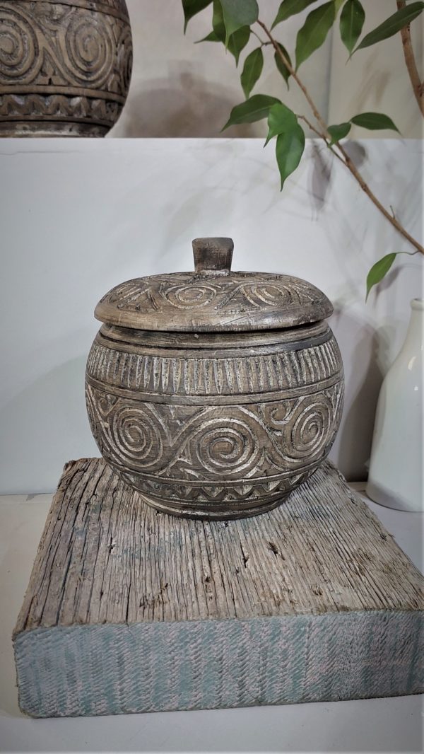 wooden hard-carved small urn